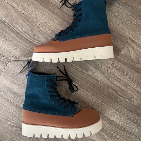 CLEAR WEATHER WAMPA/bluebird BOOTS! - Picture 2 of 7